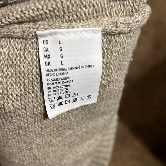 AEO Sweater - Picture 4 of 4